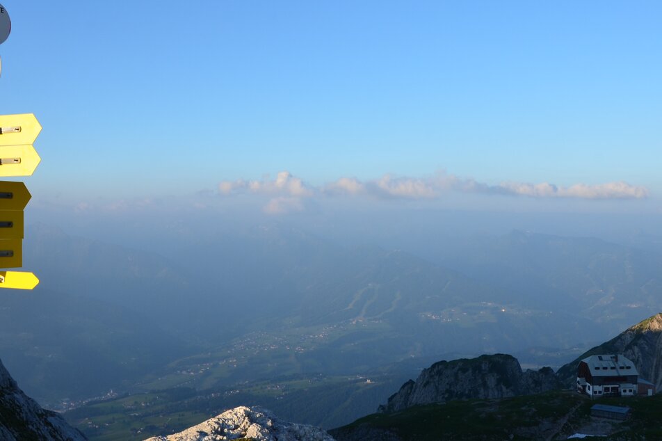 Guided glacier hike - Impression #1 | © Tourismusverband Schladming-Dachstein/Erlebnisregion Schladming-Dachstein