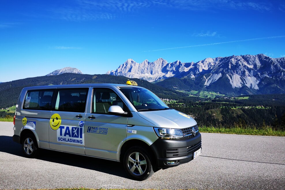 Taxi HJ | Hansjürgen Binder  - Impression #1.2 | © Dachstein im Sommer