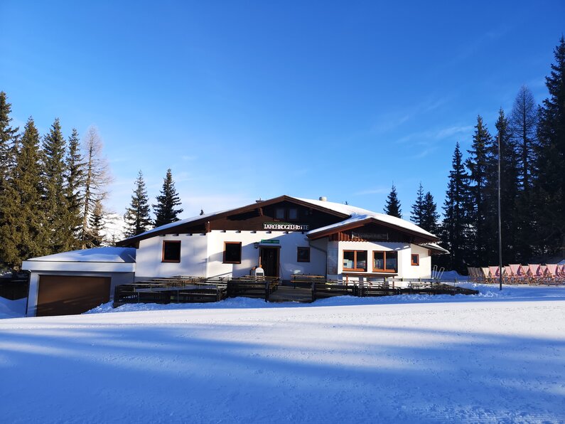 Lärchkogelhütte + deckchair space | © Lärchkogelhütte