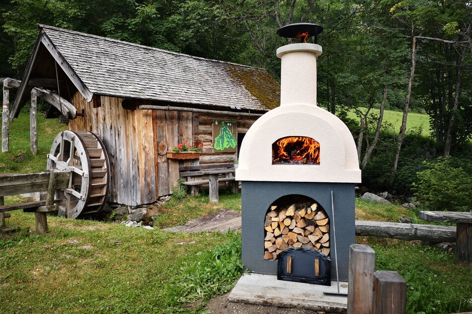 Brot backen bei der Troger Mühle - Impression #1 | © Naturpark Sölktäler