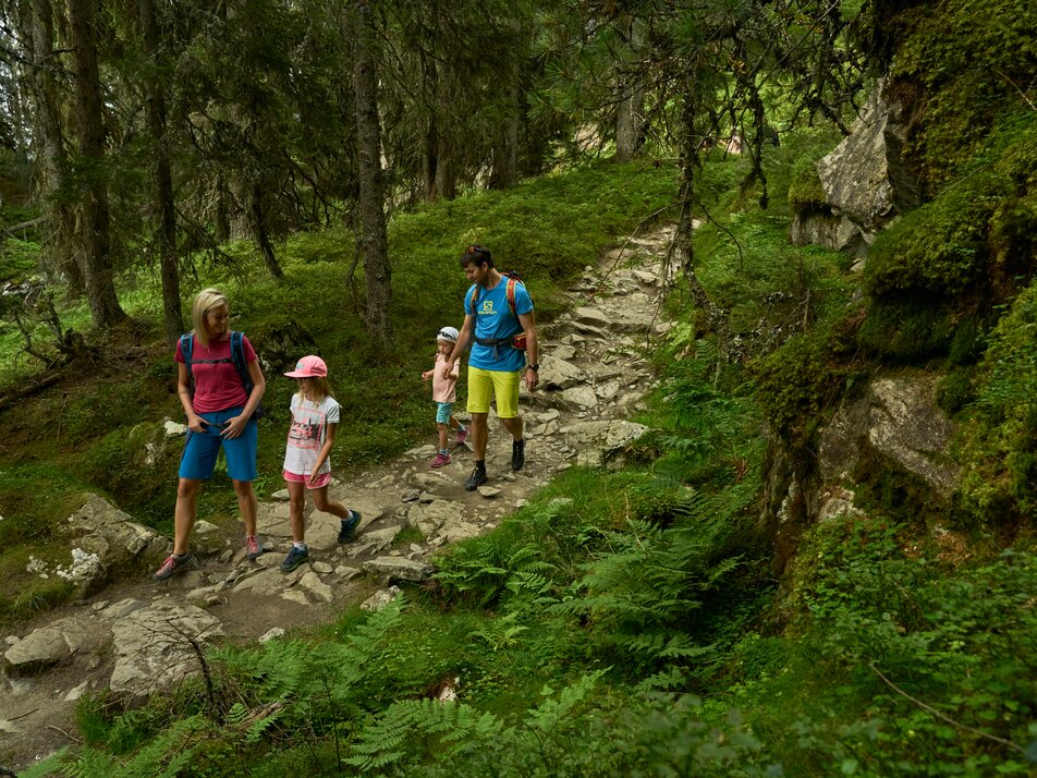 Family Adventure Hike  - Impression #1 | © Peter Burgstaller